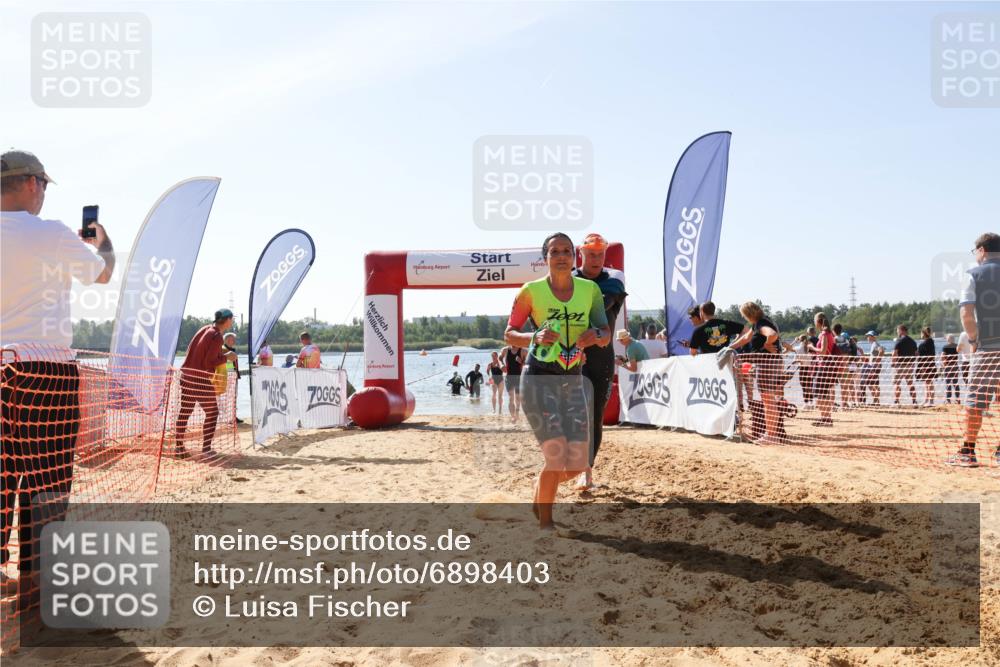 01.09.2024 - 17. Tribühne Triathlon Luisa Fischer http://msf.ph/oto/6898403 01.09.2024 11:44:19 Schwimmen 594, 621, 631, 648, 678, 709 meine-sportfotos.de