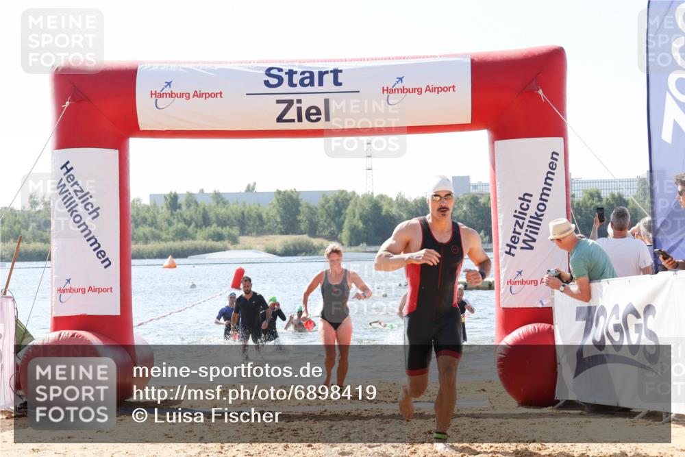 01.09.2024 - 17. Tribühne Triathlon Luisa Fischer http://msf.ph/oto/6898419 01.09.2024 11:44:21 Schwimmen 594, 621, 631, 648, 671, 678, 706, 709 meine-sportfotos.de