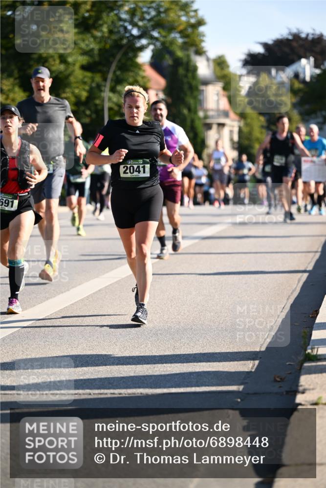 01.09.2024 - BARMER Alsterlauf Dr. Thomas Lammeyer http://msf.ph/oto/6898448 01.09.2024 09:36:34 Laufen 691, 2041 meine-sportfotos.de