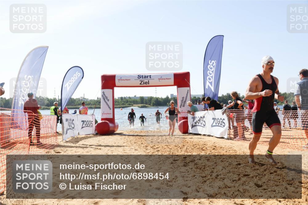 01.09.2024 - 17. Tribühne Triathlon Luisa Fischer http://msf.ph/oto/6898454 01.09.2024 11:44:23 Schwimmen 594, 621, 631, 648, 671, 678, 692, 706, 709 meine-sportfotos.de