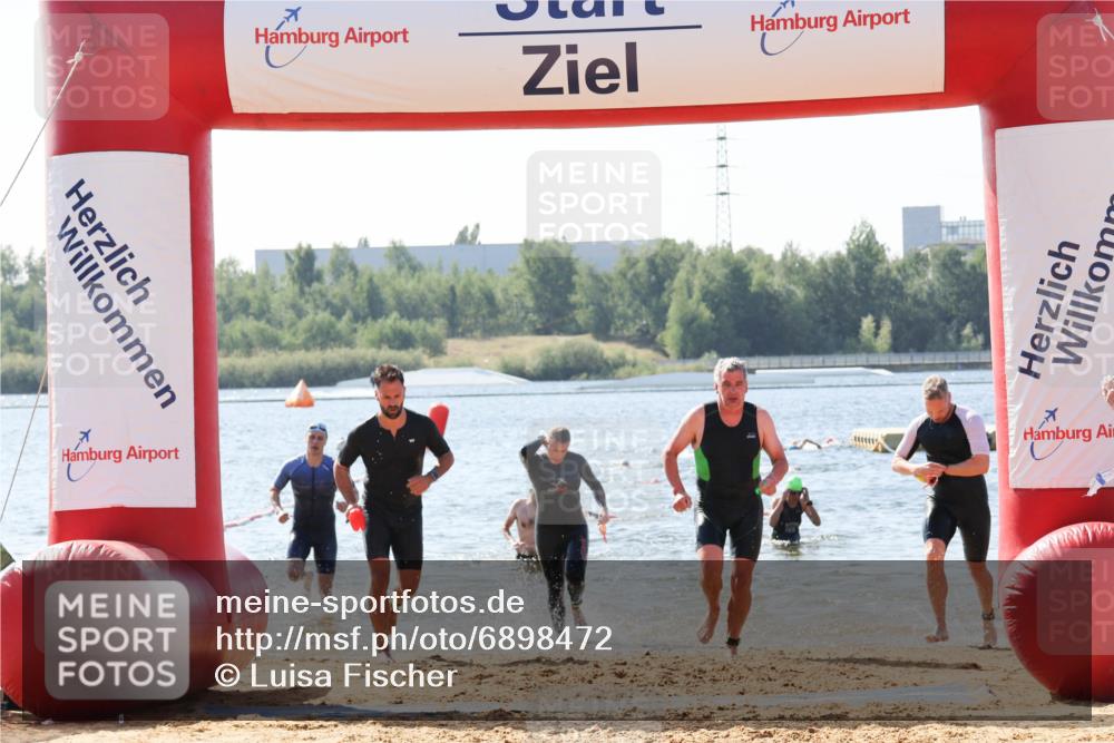 01.09.2024 - 17. Tribühne Triathlon Luisa Fischer http://msf.ph/oto/6898472 01.09.2024 11:44:26 Schwimmen 594, 631, 648, 671, 678, 692, 704, 706 meine-sportfotos.de