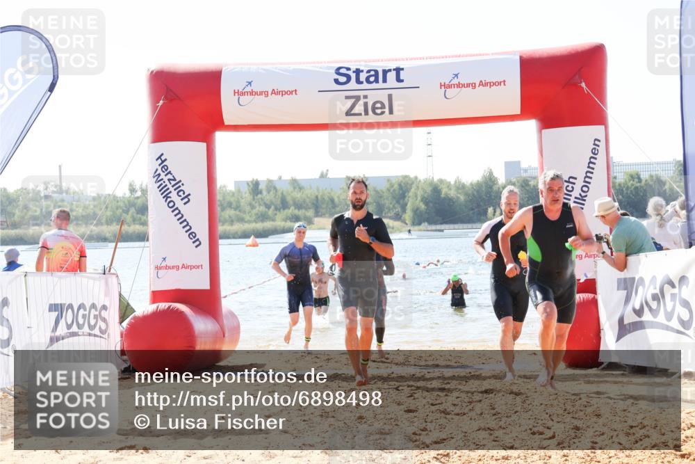 01.09.2024 - 17. Tribühne Triathlon Luisa Fischer http://msf.ph/oto/6898498 01.09.2024 11:44:28 Schwimmen 594, 631, 648, 671, 678, 692, 704, 706 meine-sportfotos.de
