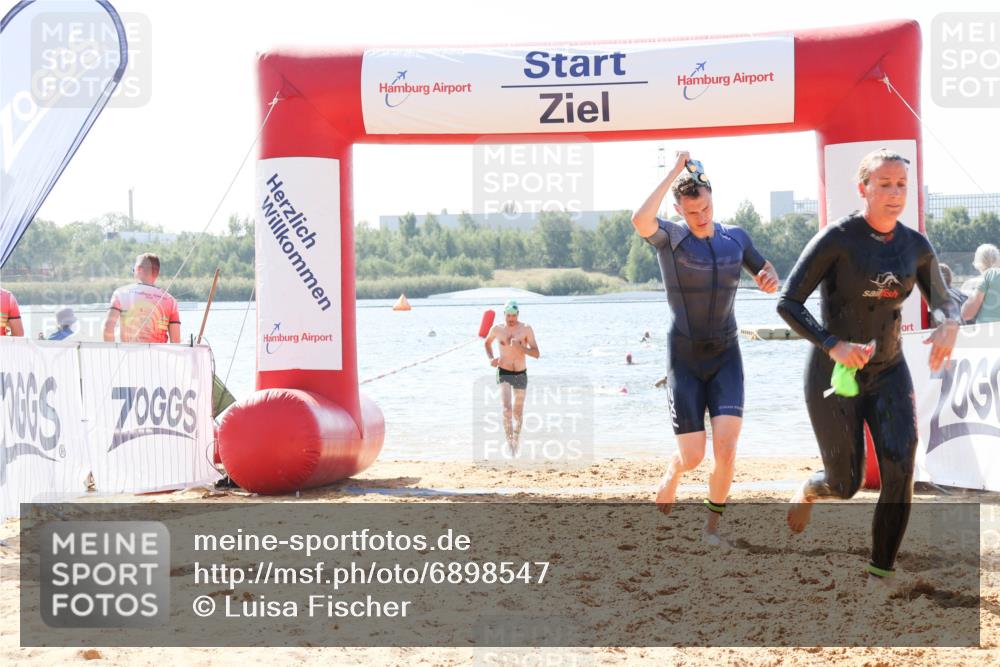 01.09.2024 - 17. Tribühne Triathlon Luisa Fischer http://msf.ph/oto/6898547 01.09.2024 11:44:32 Schwimmen 574, 594, 631, 648, 671, 692, 704, 706 meine-sportfotos.de