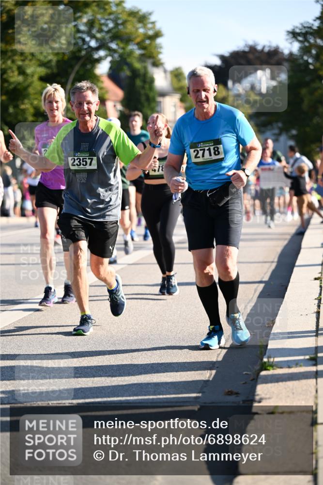 01.09.2024 - BARMER Alsterlauf Dr. Thomas Lammeyer http://msf.ph/oto/6898624 01.09.2024 09:36:42 Laufen 2357, 2718 meine-sportfotos.de