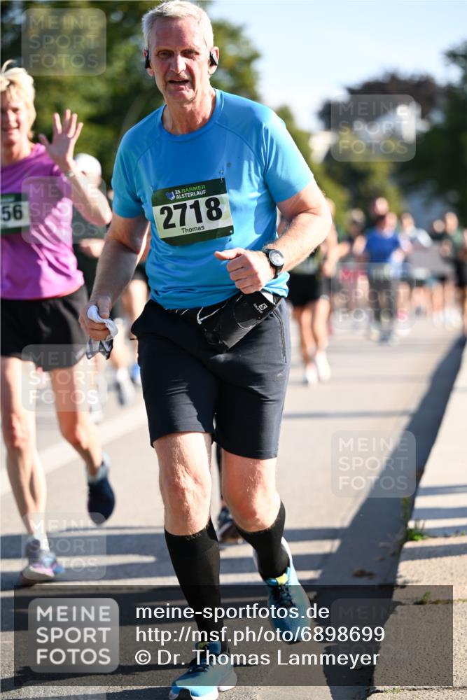 01.09.2024 - BARMER Alsterlauf Dr. Thomas Lammeyer http://msf.ph/oto/6898699 01.09.2024 09:36:43 Laufen 56, 35, 2718 meine-sportfotos.de
