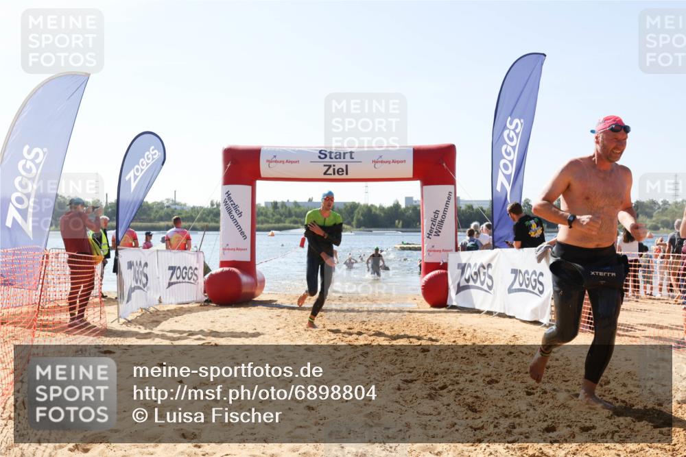 01.09.2024 - 17. Tribühne Triathlon Luisa Fischer http://msf.ph/oto/6898804 01.09.2024 11:45:22 Schwimmen 593, 608, 632, 710 meine-sportfotos.de