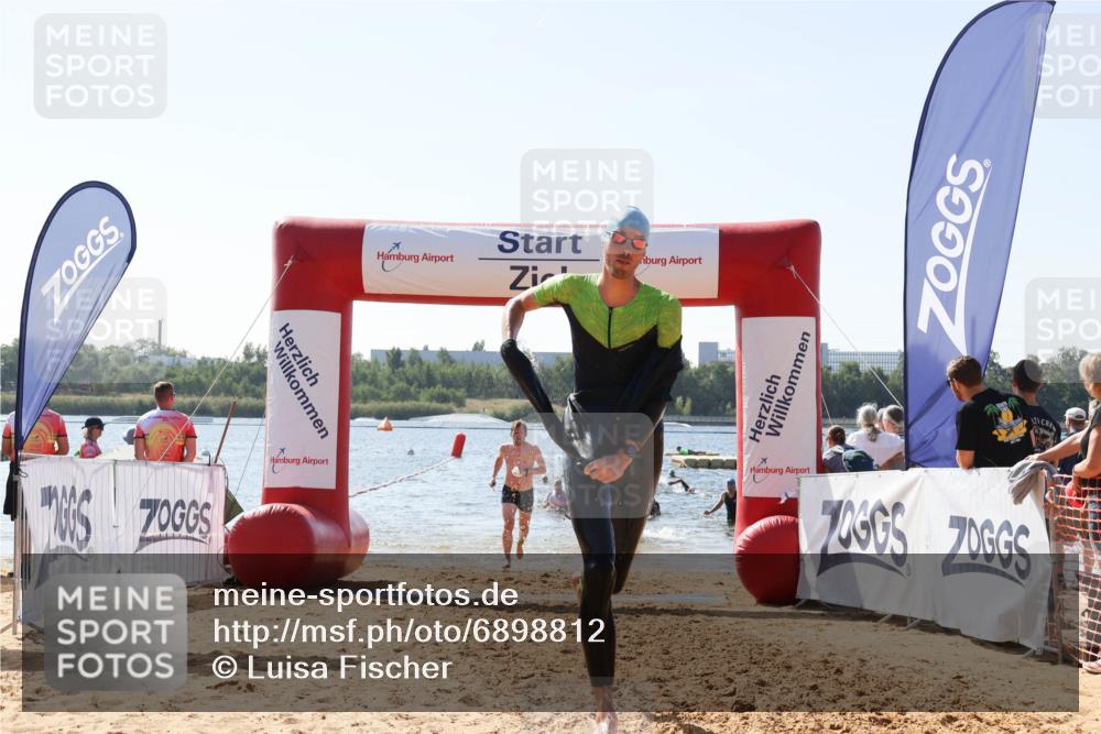 01.09.2024 - 17. Tribühne Triathlon Luisa Fischer http://msf.ph/oto/6898812 01.09.2024 11:45:23 Schwimmen 593, 601, 608, 632, 710 meine-sportfotos.de