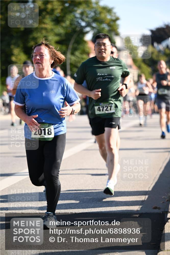 01.09.2024 - BARMER Alsterlauf Dr. Thomas Lammeyer http://msf.ph/oto/6898936 01.09.2024 09:36:51 Laufen 35, 2018, 4727 meine-sportfotos.de