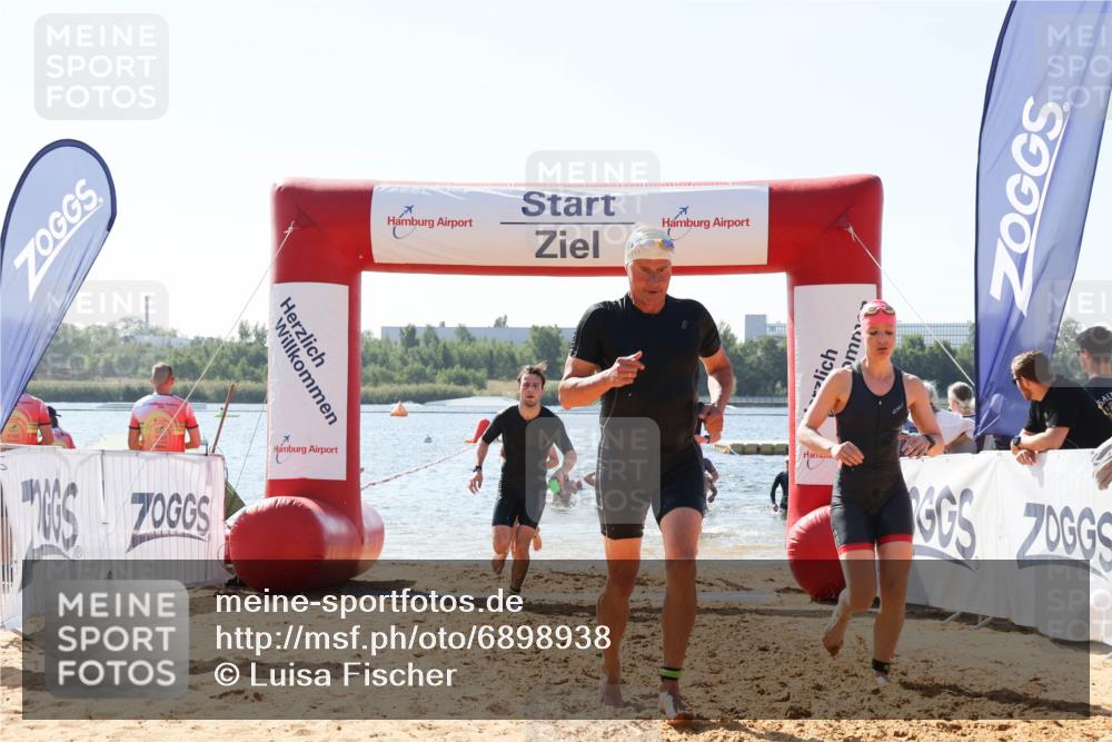 01.09.2024 - 17. Tribühne Triathlon Luisa Fischer http://msf.ph/oto/6898938 01.09.2024 11:45:44 Schwimmen 573, 598, 609, 611, 620, 622, 670, 675, 679, 713 meine-sportfotos.de