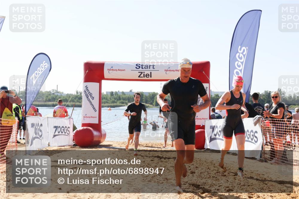 01.09.2024 - 17. Tribühne Triathlon Luisa Fischer http://msf.ph/oto/6898947 01.09.2024 11:45:44 Schwimmen 573, 598, 609, 611, 620, 622, 670, 675, 679, 713 meine-sportfotos.de