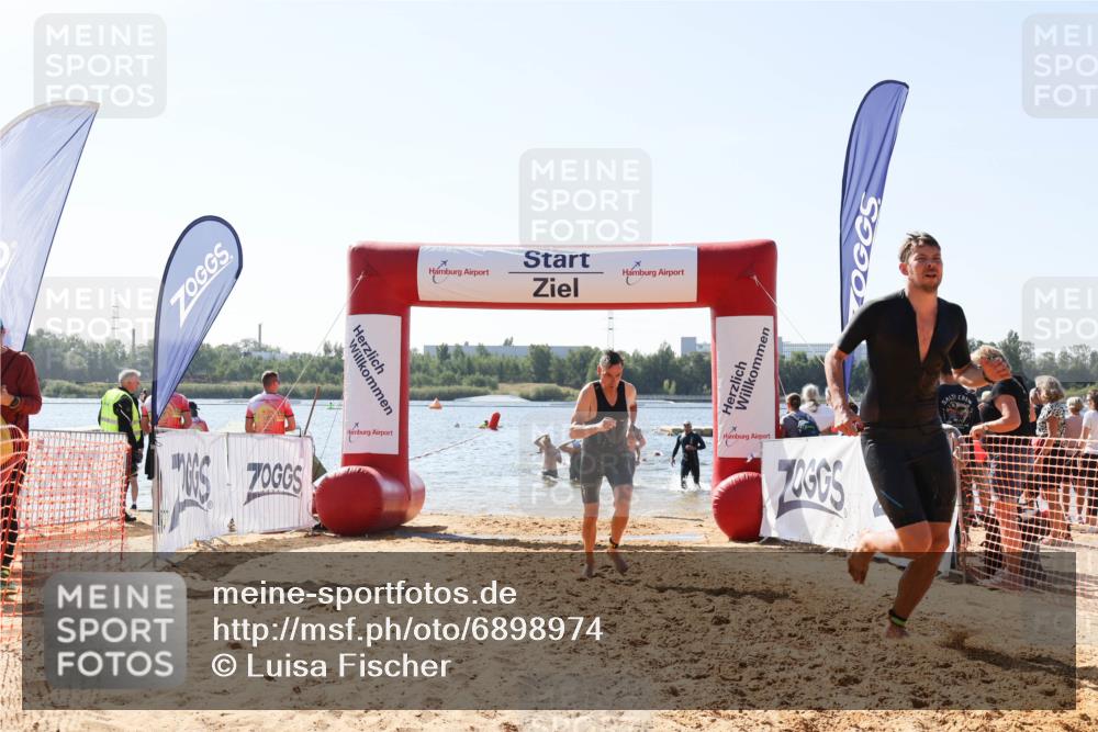 01.09.2024 - 17. Tribühne Triathlon Luisa Fischer http://msf.ph/oto/6898974 01.09.2024 11:45:47 Schwimmen 565, 573, 598, 609, 611, 620, 654, 663, 675, 713 meine-sportfotos.de