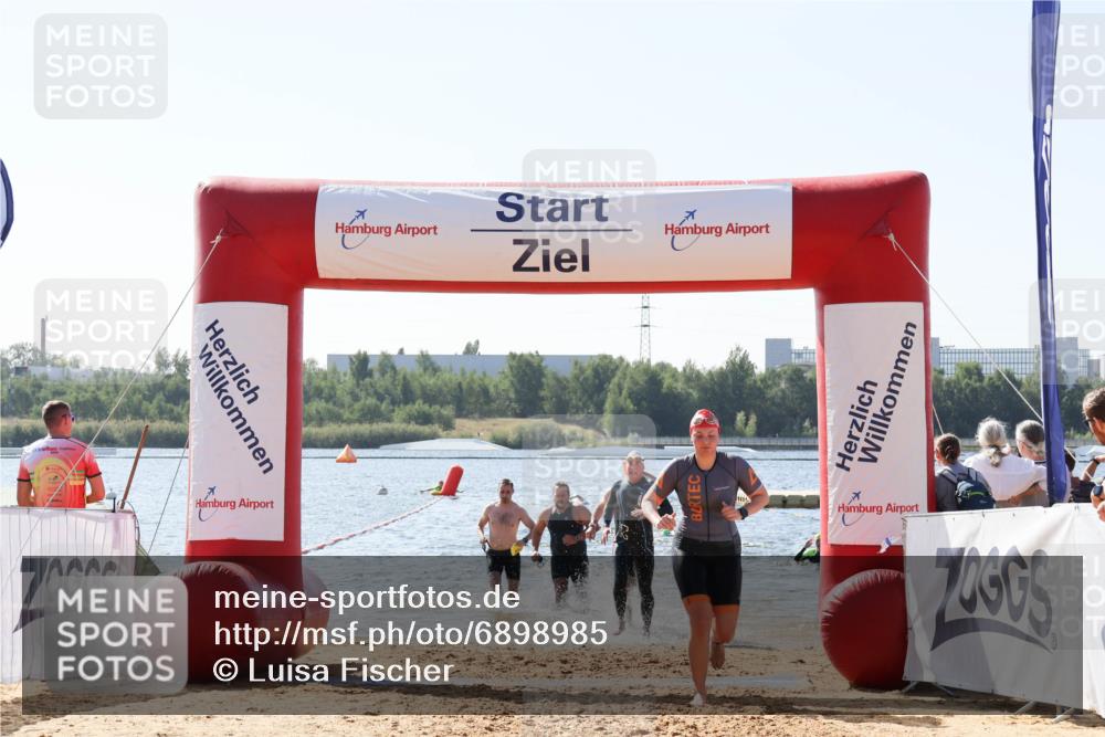 01.09.2024 - 17. Tribühne Triathlon Luisa Fischer http://msf.ph/oto/6898985 01.09.2024 11:45:50 Schwimmen 565, 573, 598, 600, 609, 611, 620, 654, 663, 675, 713 meine-sportfotos.de