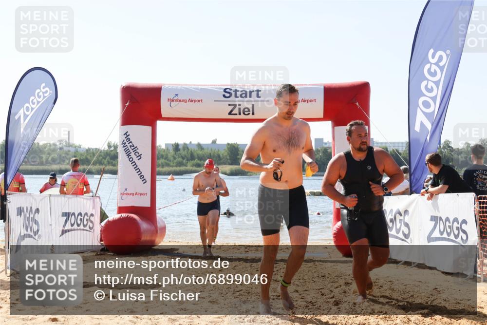 01.09.2024 - 17. Tribühne Triathlon Luisa Fischer http://msf.ph/oto/6899046 01.09.2024 11:45:59 Schwimmen 565, 598, 600, 645, 654, 663, 675, 691 meine-sportfotos.de