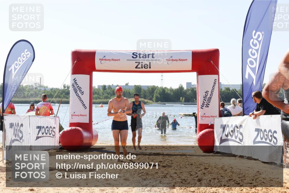 01.09.2024 - 17. Tribühne Triathlon Luisa Fischer http://msf.ph/oto/6899071 01.09.2024 11:46:00 Schwimmen 565, 600, 645, 654, 663, 675, 690, 691 meine-sportfotos.de