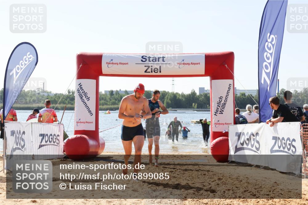 01.09.2024 - 17. Tribühne Triathlon Luisa Fischer http://msf.ph/oto/6899085 01.09.2024 11:46:01 Schwimmen 565, 600, 645, 654, 663, 675, 690, 691 meine-sportfotos.de