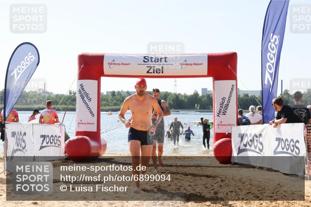 01.09.2024 - 17. Tribühne Triathlon Luisa Fischer http://msf.ph/oto/6899094 01.09.2024 11:46:01 Schwimmen 565, 600, 645, 654, 663, 675, 690, 691 meine-sportfotos.de