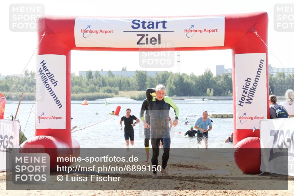 01.09.2024 - 17. Tribühne Triathlon Luisa Fischer http://msf.ph/oto/6899150 01.09.2024 11:46:07 Schwimmen 595, 600, 616, 645, 685, 690, 691 meine-sportfotos.de