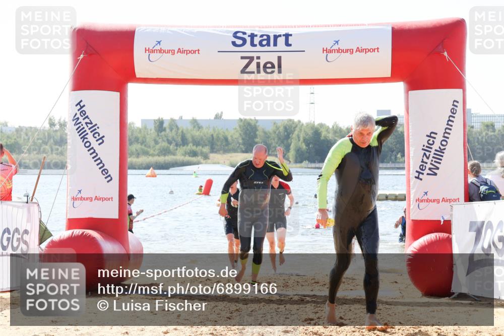 01.09.2024 - 17. Tribühne Triathlon Luisa Fischer http://msf.ph/oto/6899166 01.09.2024 11:46:08 Schwimmen 595, 600, 616, 645, 685, 690, 691 meine-sportfotos.de