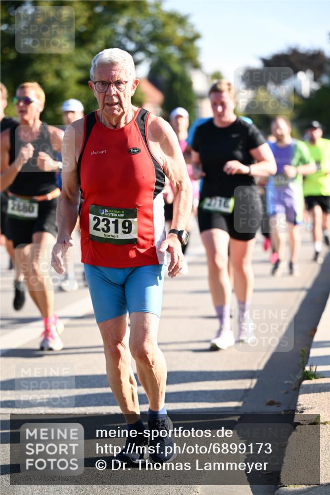 01.09.2024 - BARMER Alsterlauf Dr. Thomas Lammeyer http://msf.ph/oto/6899173 01.09.2024 09:37:01 Laufen 2880, 35, 2319, 2016 meine-sportfotos.de