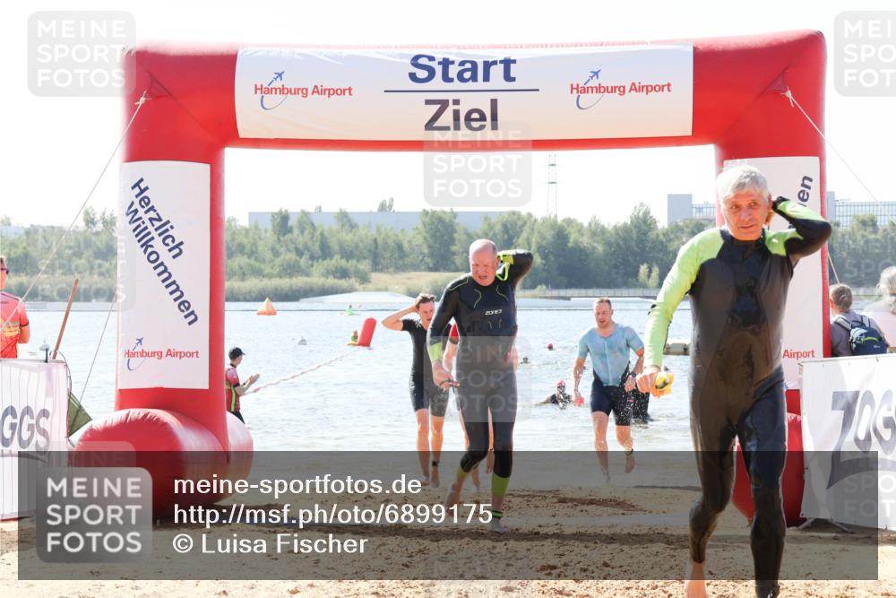 01.09.2024 - 17. Tribühne Triathlon Luisa Fischer http://msf.ph/oto/6899175 01.09.2024 11:46:09 Schwimmen 595, 616, 645, 664, 685, 690, 691 meine-sportfotos.de