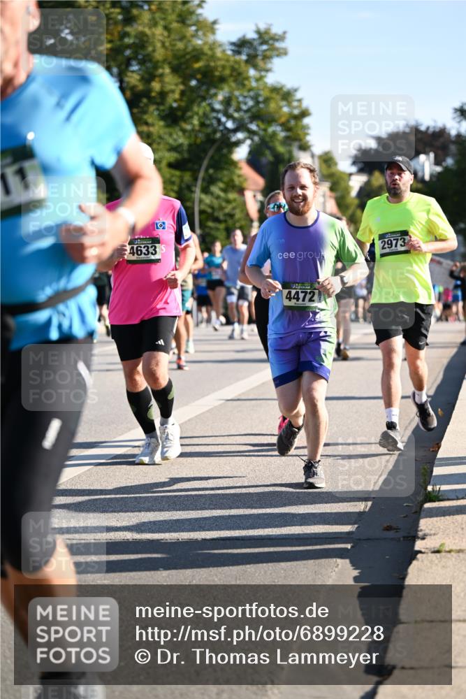 01.09.2024 - BARMER Alsterlauf Dr. Thomas Lammeyer http://msf.ph/oto/6899228 01.09.2024 09:37:04 Laufen 11, 4633, 2973, 4472 meine-sportfotos.de