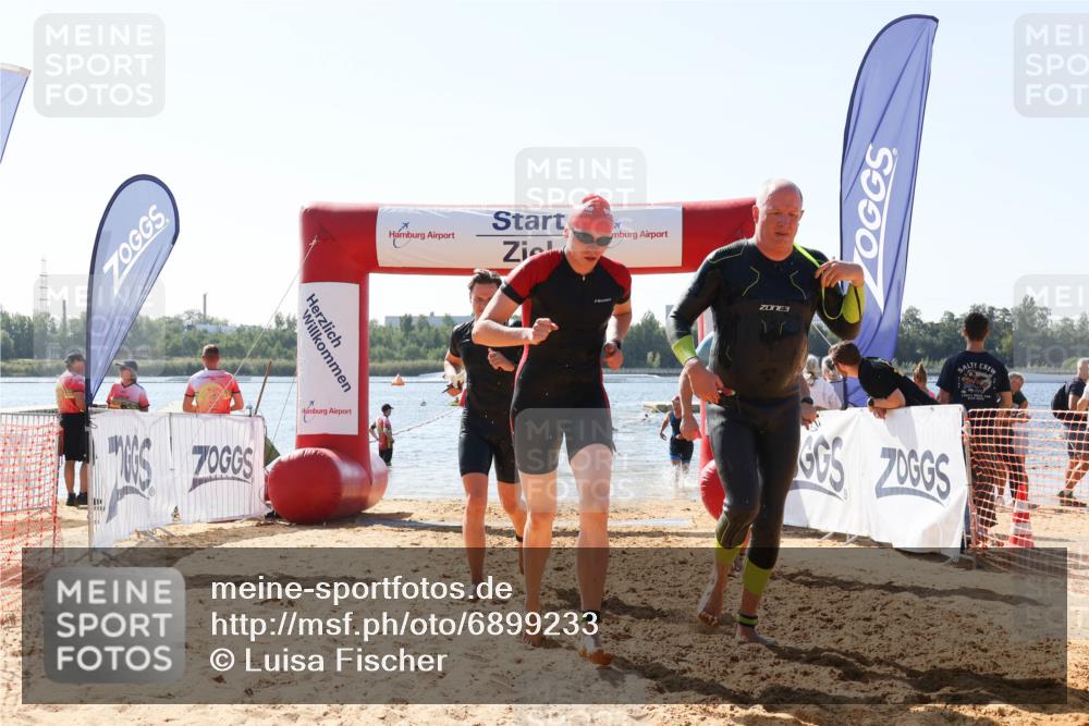 01.09.2024 - 17. Tribühne Triathlon Luisa Fischer http://msf.ph/oto/6899233 01.09.2024 11:46:13 Schwimmen 585, 595, 616, 645, 664, 685, 690 meine-sportfotos.de
