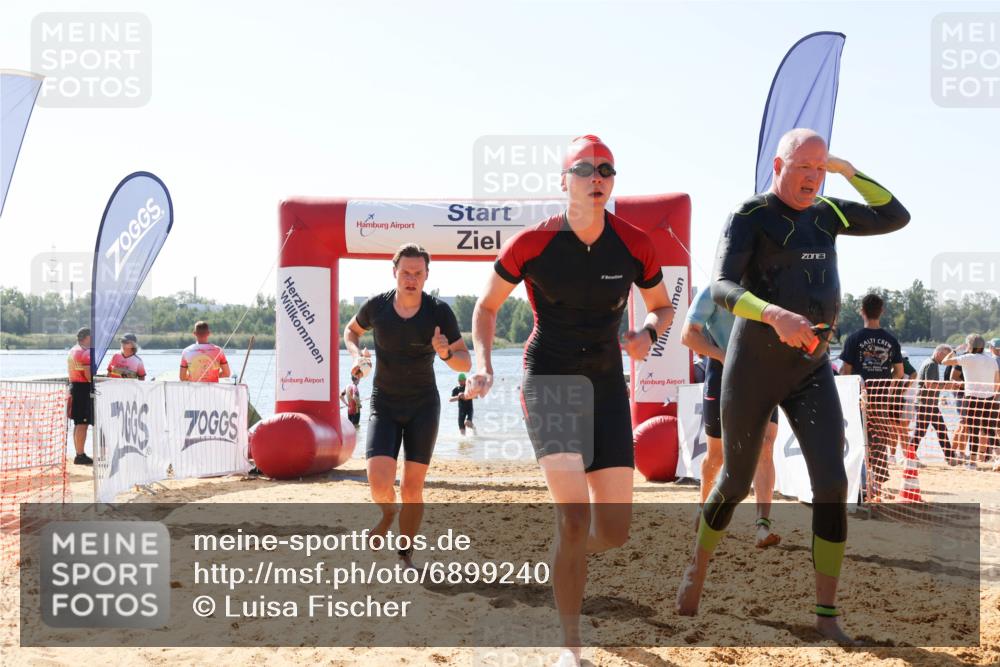 01.09.2024 - 17. Tribühne Triathlon Luisa Fischer http://msf.ph/oto/6899240 01.09.2024 11:46:14 Schwimmen 585, 595, 616, 645, 664, 685, 690 meine-sportfotos.de