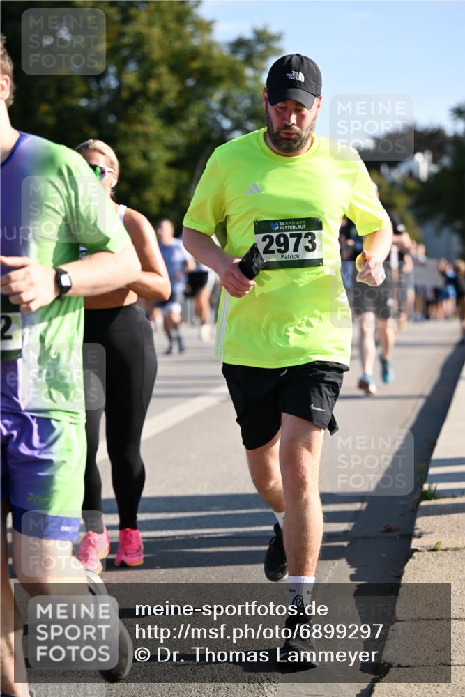 01.09.2024 - BARMER Alsterlauf Dr. Thomas Lammeyer http://msf.ph/oto/6899297 01.09.2024 09:37:06 Laufen 35, 2973, 2 meine-sportfotos.de