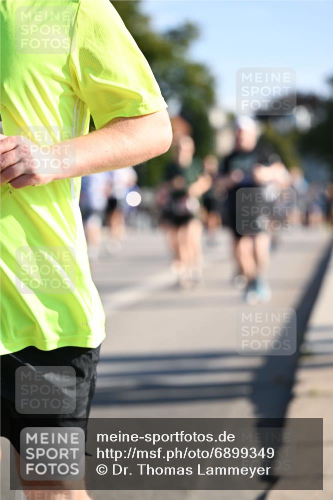 01.09.2024 - BARMER Alsterlauf Dr. Thomas Lammeyer http://msf.ph/oto/6899349 01.09.2024 09:37:07 Laufen  meine-sportfotos.de