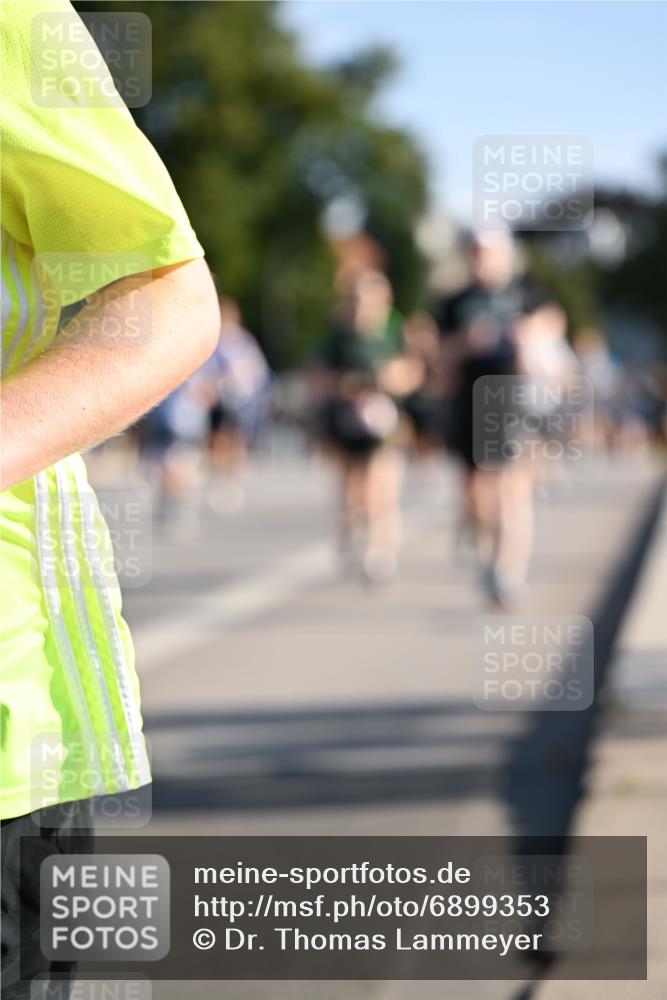 01.09.2024 - BARMER Alsterlauf Dr. Thomas Lammeyer http://msf.ph/oto/6899353 01.09.2024 09:37:07 Laufen  meine-sportfotos.de