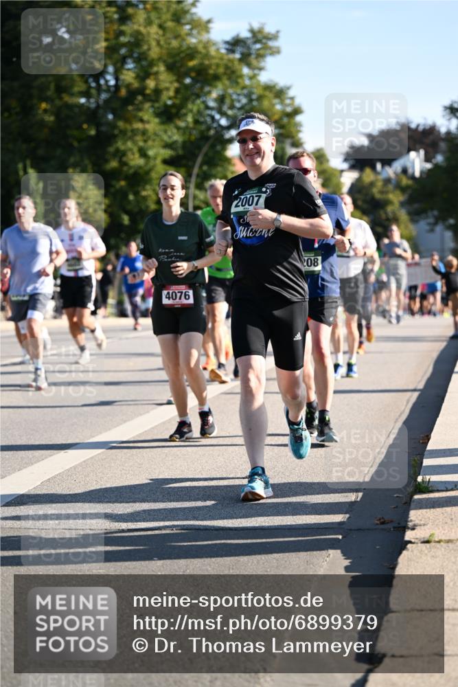 01.09.2024 - BARMER Alsterlauf Dr. Thomas Lammeyer http://msf.ph/oto/6899379 01.09.2024 09:37:08 Laufen 4076, 2007, 08 meine-sportfotos.de