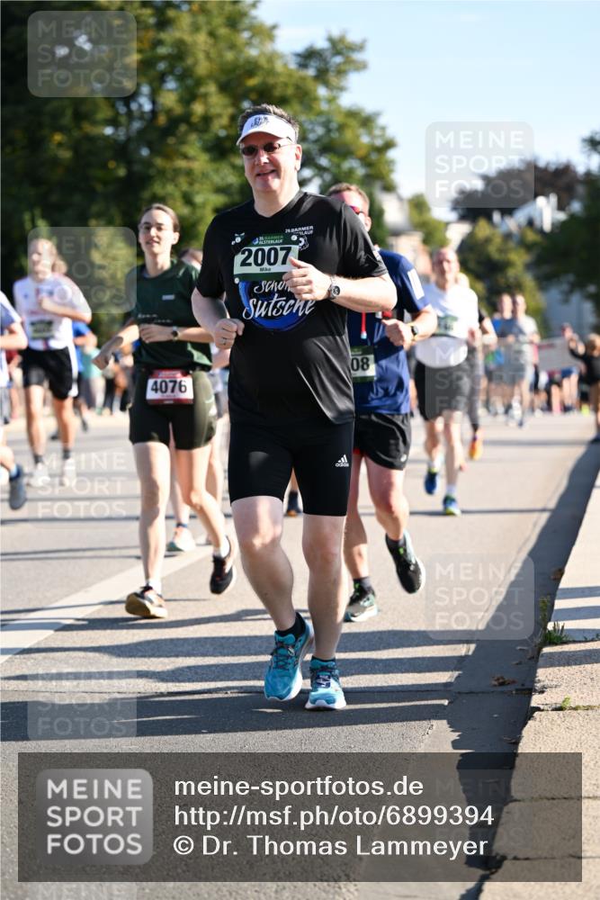 01.09.2024 - BARMER Alsterlauf Dr. Thomas Lammeyer http://msf.ph/oto/6899394 01.09.2024 09:37:09 Laufen 4076, 29, 2007, 08 meine-sportfotos.de