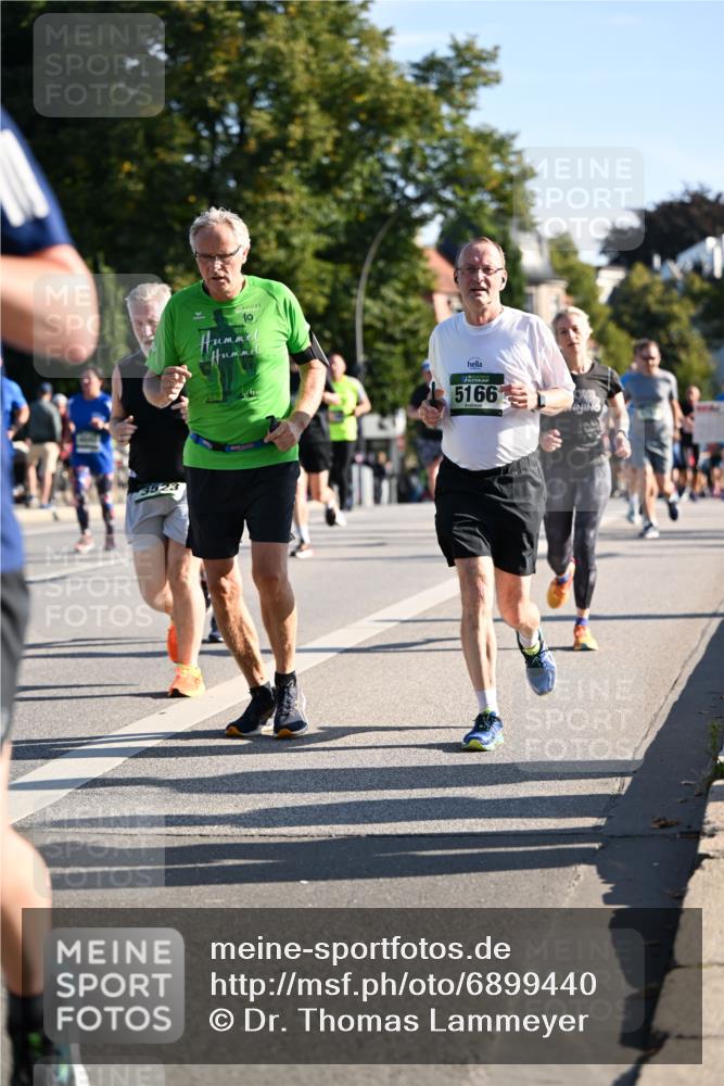01.09.2024 - BARMER Alsterlauf Dr. Thomas Lammeyer http://msf.ph/oto/6899440 01.09.2024 09:37:10 Laufen 3523, 10, 5166 meine-sportfotos.de
