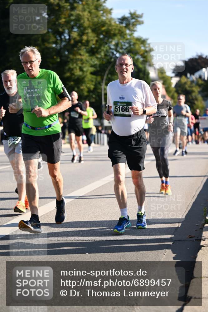 01.09.2024 - BARMER Alsterlauf Dr. Thomas Lammeyer http://msf.ph/oto/6899457 01.09.2024 09:37:11 Laufen 3523, 5166 meine-sportfotos.de