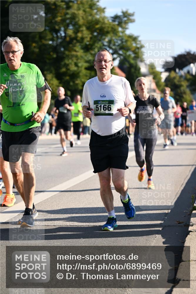 01.09.2024 - BARMER Alsterlauf Dr. Thomas Lammeyer http://msf.ph/oto/6899469 01.09.2024 09:37:11 Laufen 135, 5166 meine-sportfotos.de