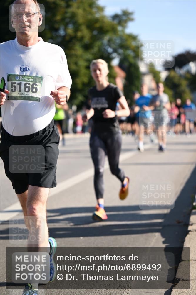 01.09.2024 - BARMER Alsterlauf Dr. Thomas Lammeyer http://msf.ph/oto/6899492 01.09.2024 09:37:12 Laufen 35, 5166 meine-sportfotos.de