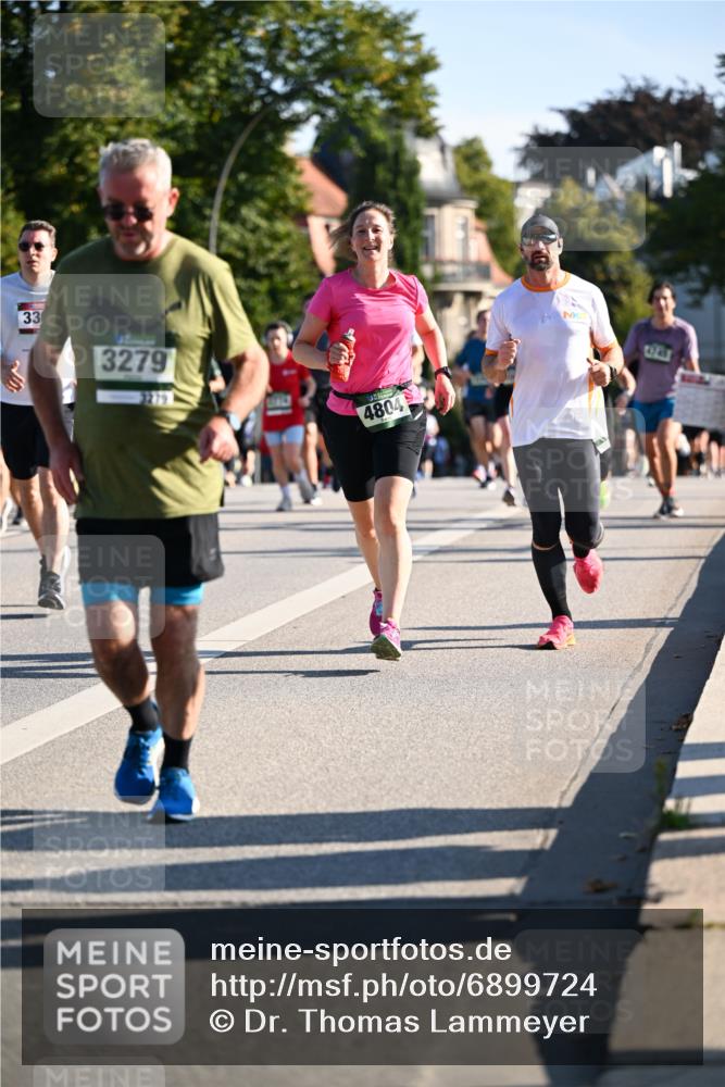 01.09.2024 - BARMER Alsterlauf Dr. Thomas Lammeyer http://msf.ph/oto/6899724 01.09.2024 09:37:24 Laufen 33, 3279, 3279, 174, 4804 meine-sportfotos.de