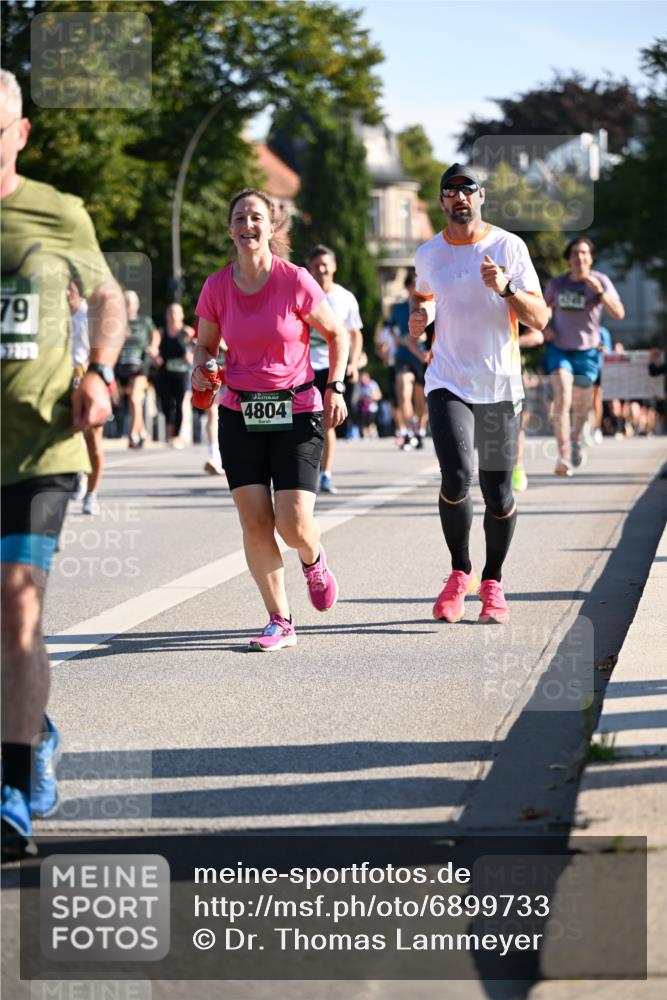 01.09.2024 - BARMER Alsterlauf Dr. Thomas Lammeyer http://msf.ph/oto/6899733 01.09.2024 09:37:25 Laufen 79, 4804 meine-sportfotos.de