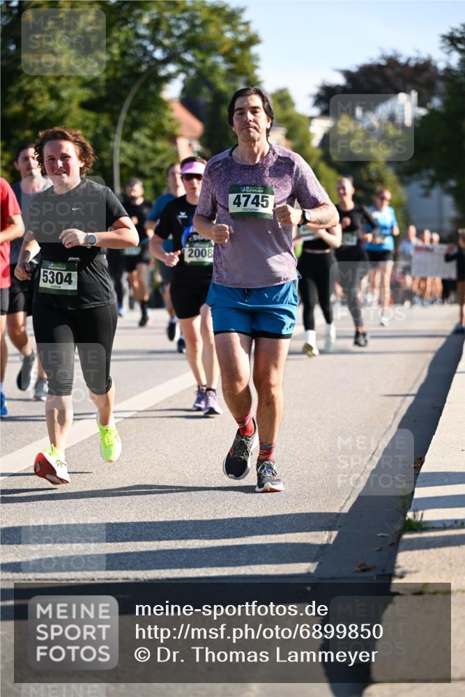 01.09.2024 - BARMER Alsterlauf Dr. Thomas Lammeyer http://msf.ph/oto/6899850 01.09.2024 09:37:29 Laufen 5304, 2008, 4745 meine-sportfotos.de