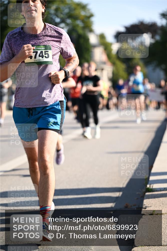 01.09.2024 - BARMER Alsterlauf Dr. Thomas Lammeyer http://msf.ph/oto/6899923 01.09.2024 09:37:30 Laufen 5, 745 meine-sportfotos.de