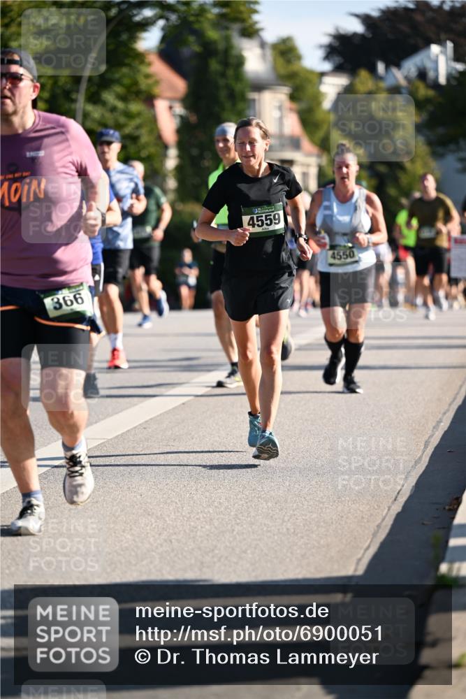 01.09.2024 - BARMER Alsterlauf Dr. Thomas Lammeyer http://msf.ph/oto/6900051 01.09.2024 09:37:39 Laufen 366, 4559, 4550 meine-sportfotos.de