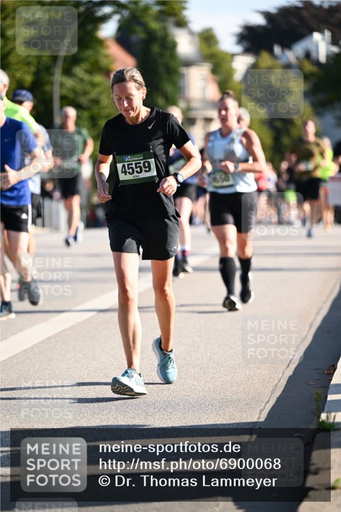 01.09.2024 - BARMER Alsterlauf Dr. Thomas Lammeyer http://msf.ph/oto/6900068 01.09.2024 09:37:40 Laufen 35, 4559 meine-sportfotos.de