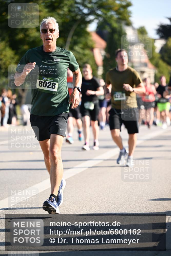01.09.2024 - BARMER Alsterlauf Dr. Thomas Lammeyer http://msf.ph/oto/6900162 01.09.2024 09:37:45 Laufen 8028 meine-sportfotos.de