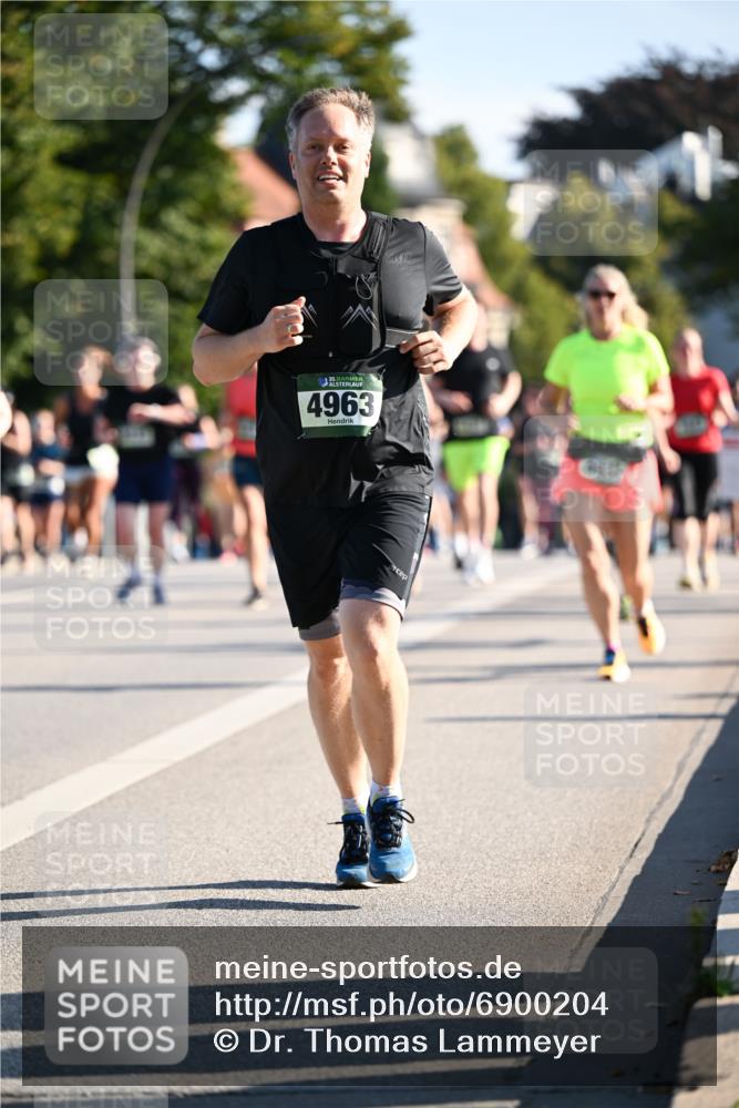 01.09.2024 - BARMER Alsterlauf Dr. Thomas Lammeyer http://msf.ph/oto/6900204 01.09.2024 09:37:47 Laufen 135, 4963 meine-sportfotos.de