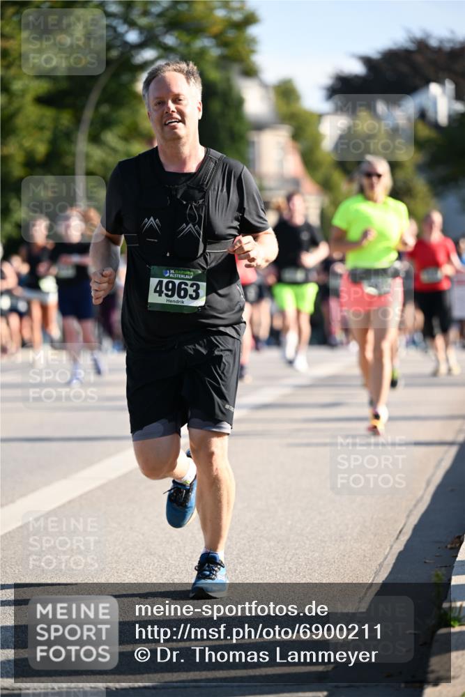 01.09.2024 - BARMER Alsterlauf Dr. Thomas Lammeyer http://msf.ph/oto/6900211 01.09.2024 09:37:47 Laufen 35, 4963 meine-sportfotos.de