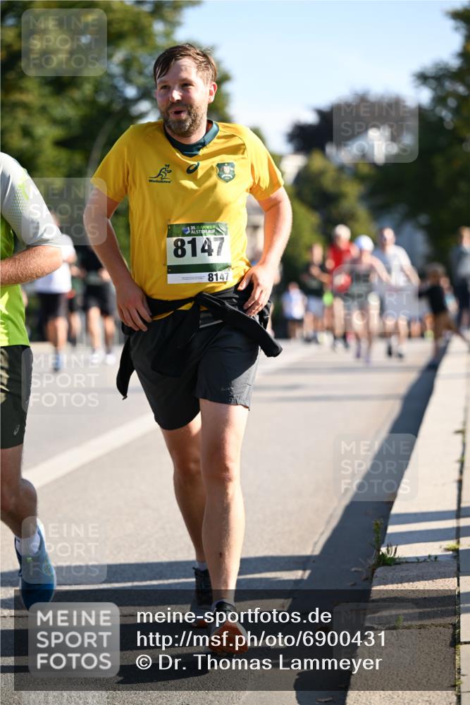 01.09.2024 - BARMER Alsterlauf Dr. Thomas Lammeyer http://msf.ph/oto/6900431 01.09.2024 09:38:00 Laufen 35, 8147, 8147 meine-sportfotos.de
