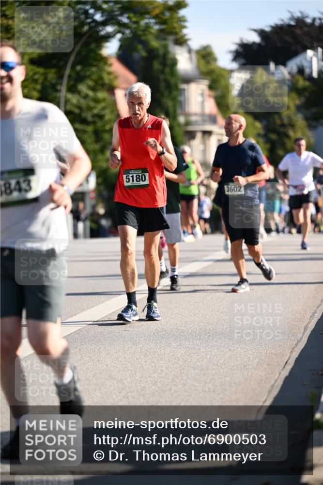 01.09.2024 - BARMER Alsterlauf Dr. Thomas Lammeyer http://msf.ph/oto/6900503 01.09.2024 09:38:06 Laufen 843, 5180, 3602 meine-sportfotos.de