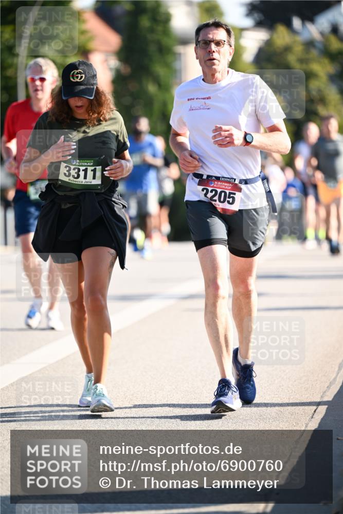 01.09.2024 - BARMER Alsterlauf Dr. Thomas Lammeyer http://msf.ph/oto/6900760 01.09.2024 09:38:12 Laufen 635, 3311, 2205 meine-sportfotos.de