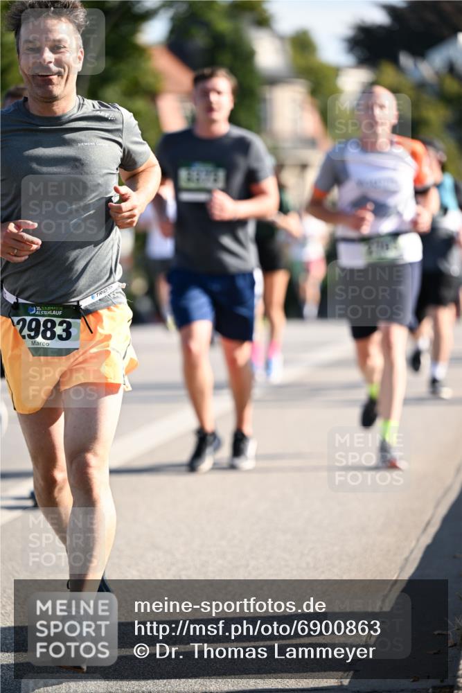 01.09.2024 - BARMER Alsterlauf Dr. Thomas Lammeyer http://msf.ph/oto/6900863 01.09.2024 09:38:19 Laufen 35, 2983 meine-sportfotos.de