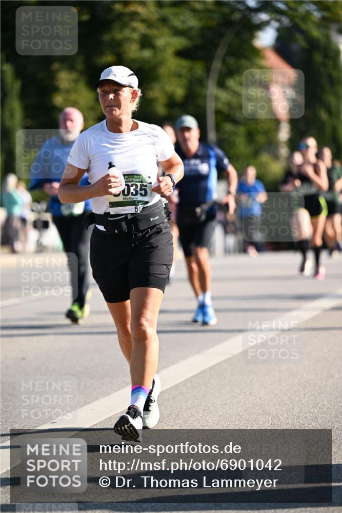 01.09.2024 - BARMER Alsterlauf Dr. Thomas Lammeyer http://msf.ph/oto/6901042 01.09.2024 09:38:26 Laufen 35, 035, 50 meine-sportfotos.de